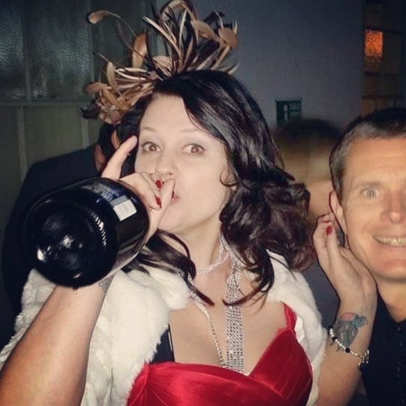 Meet your Posher, Heather - Picture 2 of 5